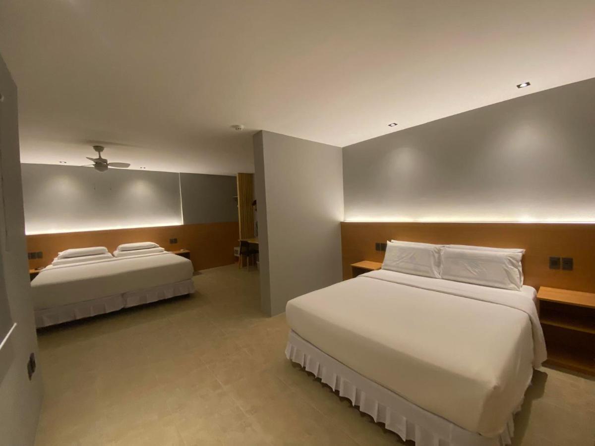 Mayfair Resort Panglao Bagian luar foto
