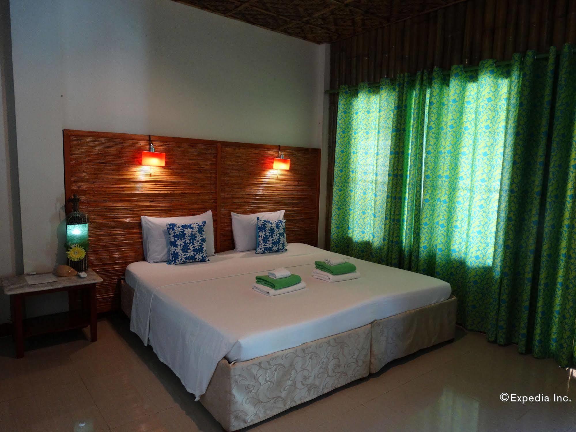 Mayfair Resort Panglao Bagian luar foto