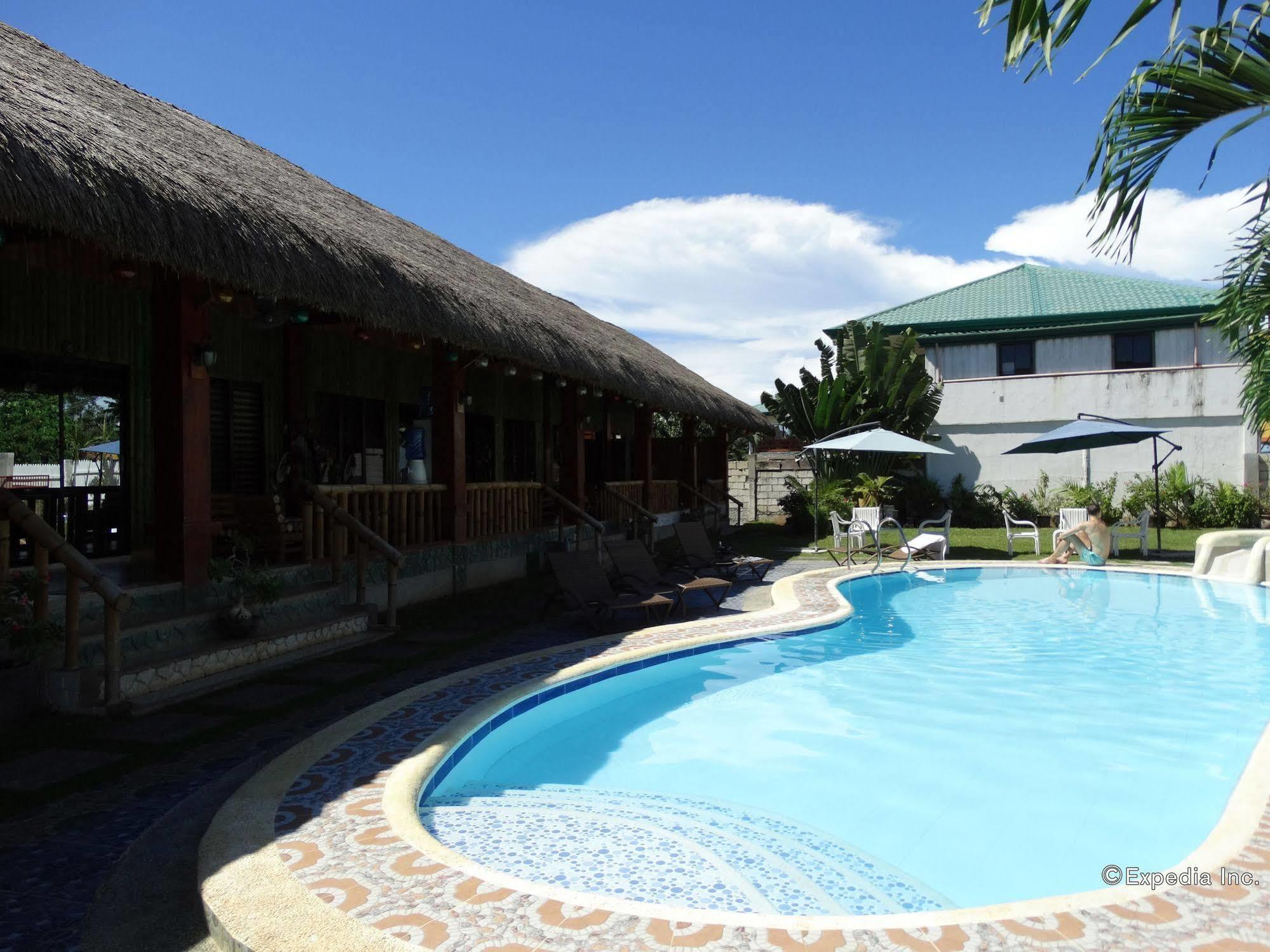 Mayfair Resort Panglao Bagian luar foto